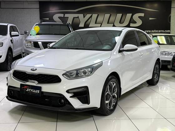 KIA CERATO 2.0 16V FLEX SX AUTOMÁTICO KIA CERATO 2.0 16V FLEX SX AUTOMÁTICO